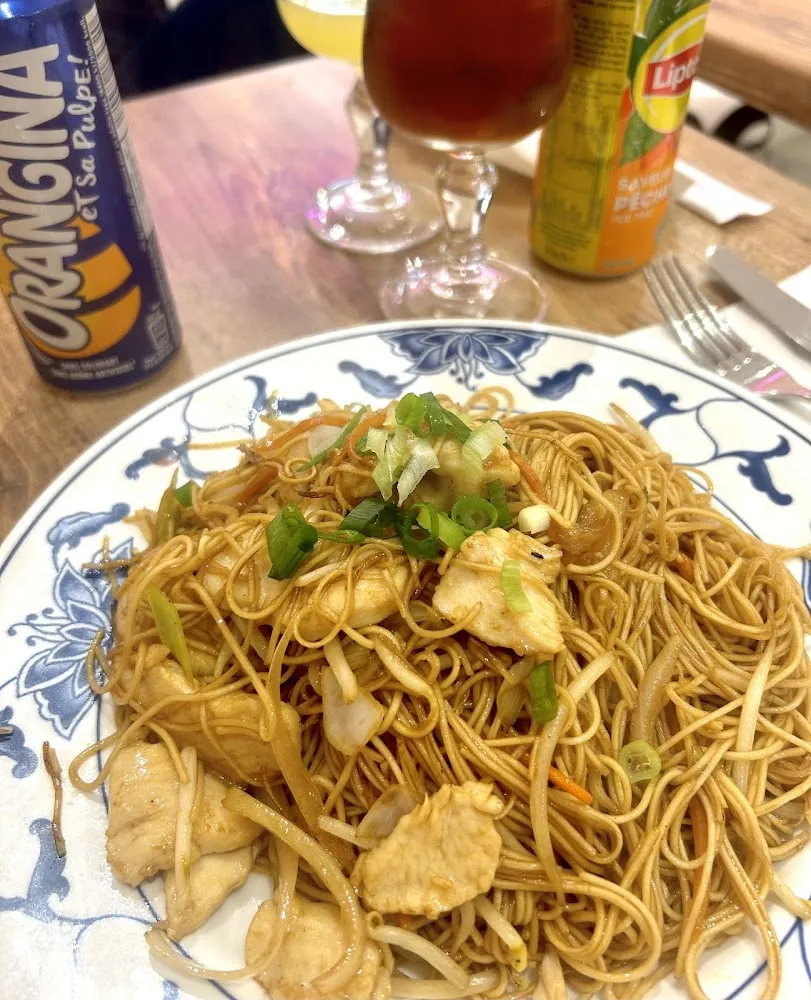 Nouilles Sautées Au Poulet